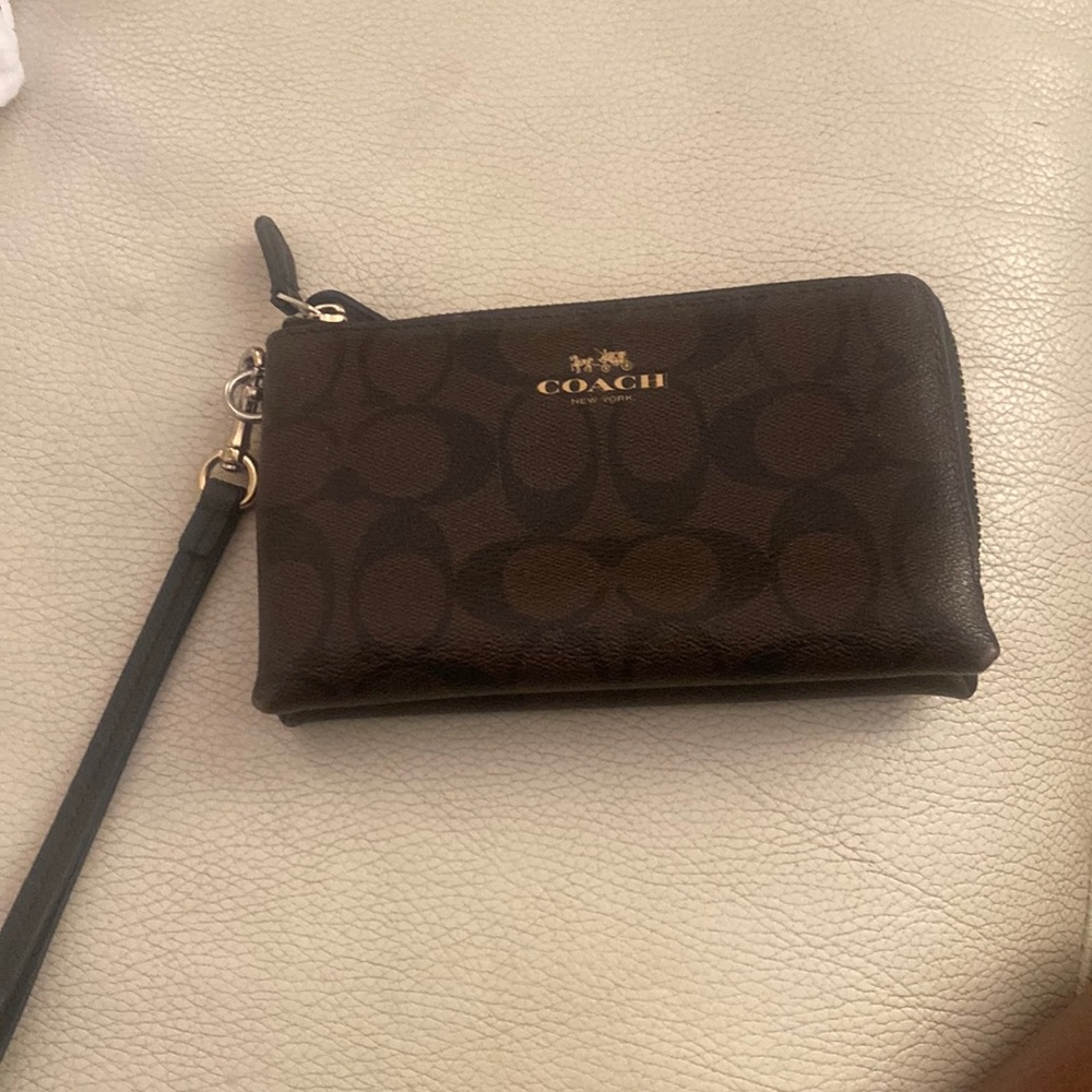 Wristlet